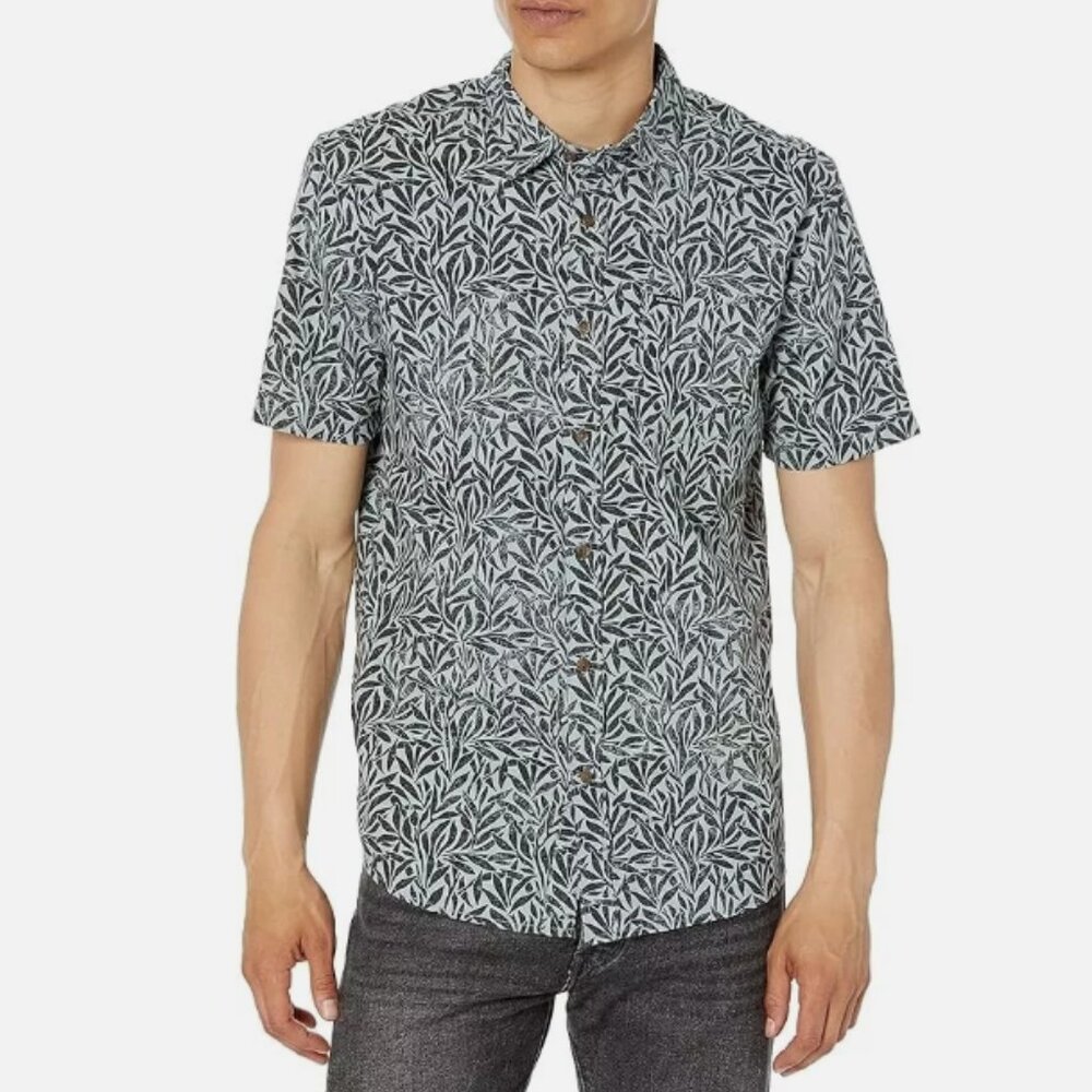 Volcom Men's Falling Leaf Classic Fit Button Up B… - image 1